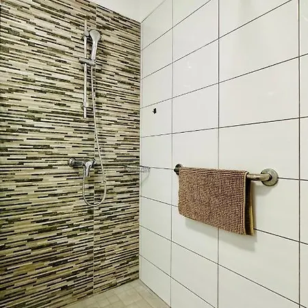 Appartement Sunset Apart, Large Terrace, Pool, Location!